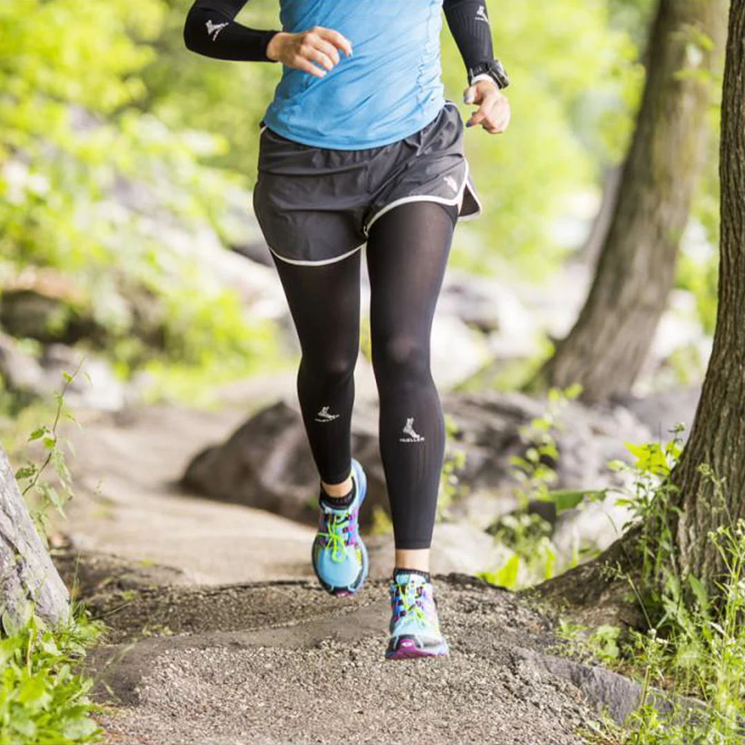 Mueller Graduated Compression Leg Sleeves - Image 2