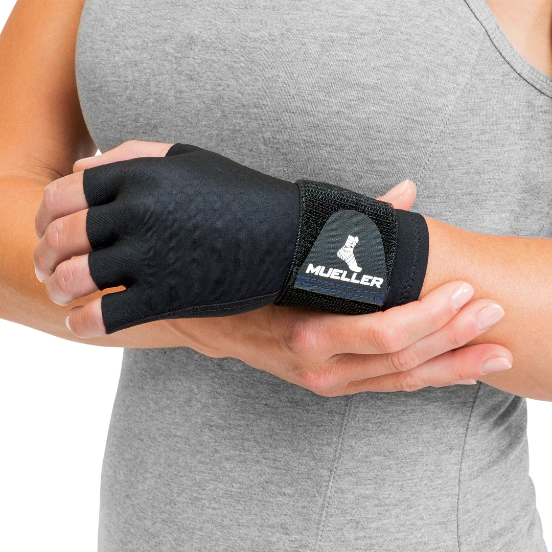 Mueller Compression Glove