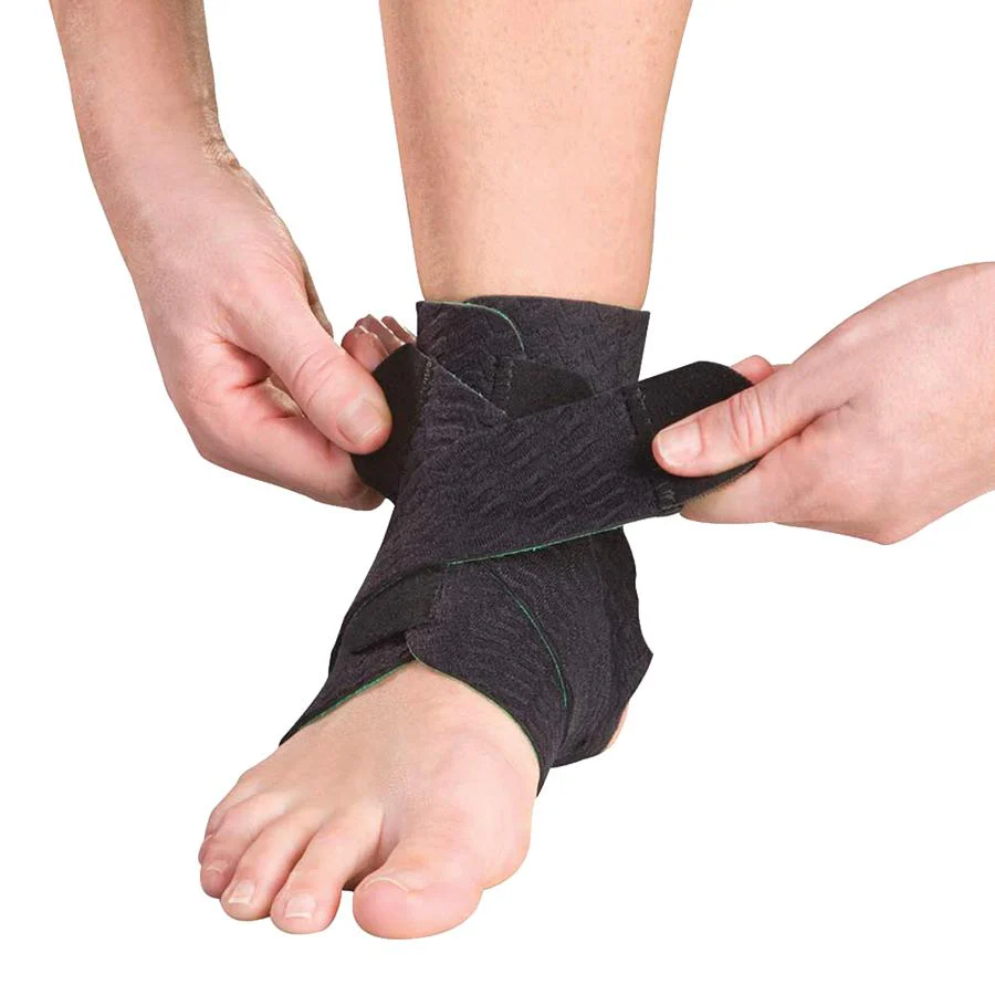 Mueller Green Adjustable Ankle Support - Image 3