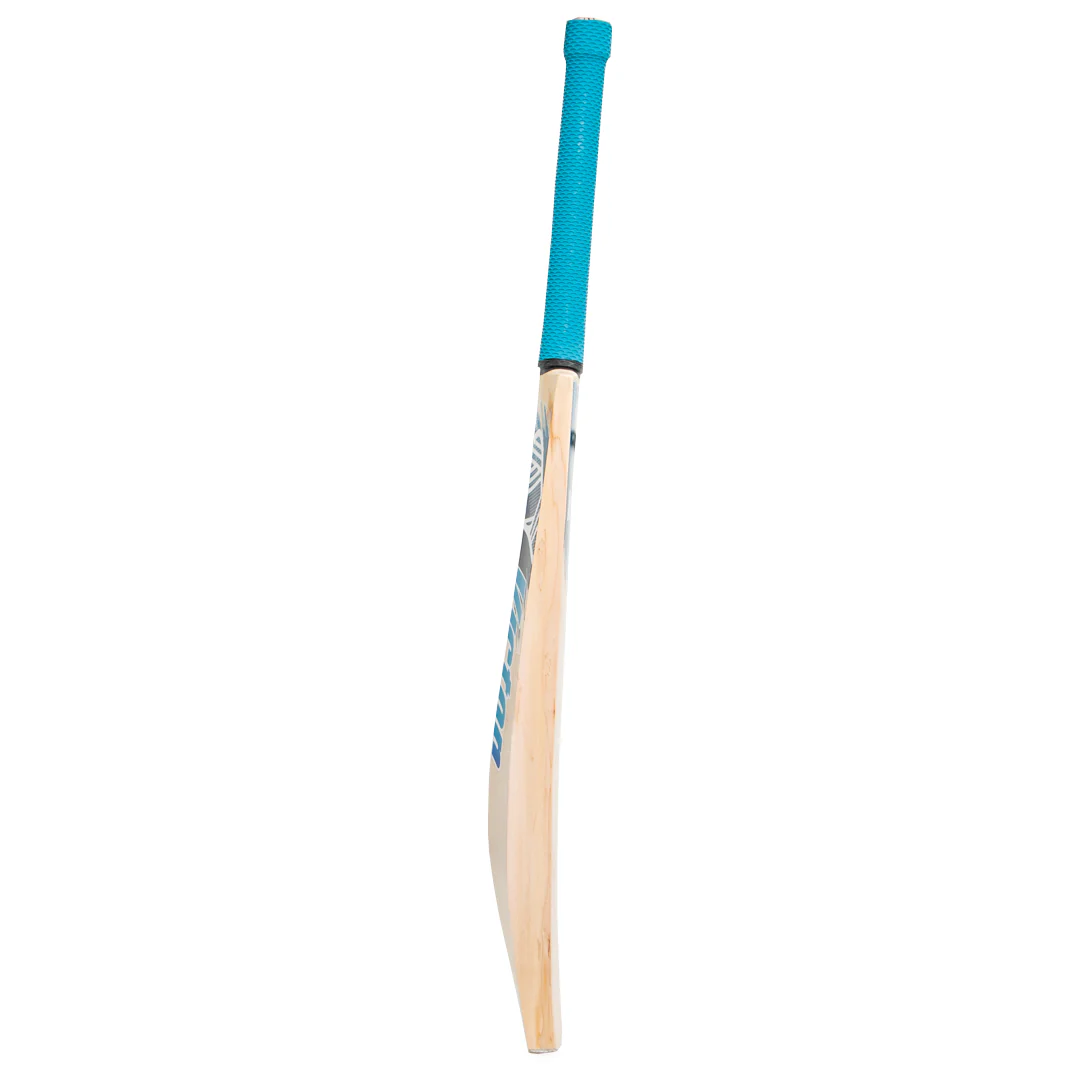 Victor Cricket Bat - Apex - Image 5