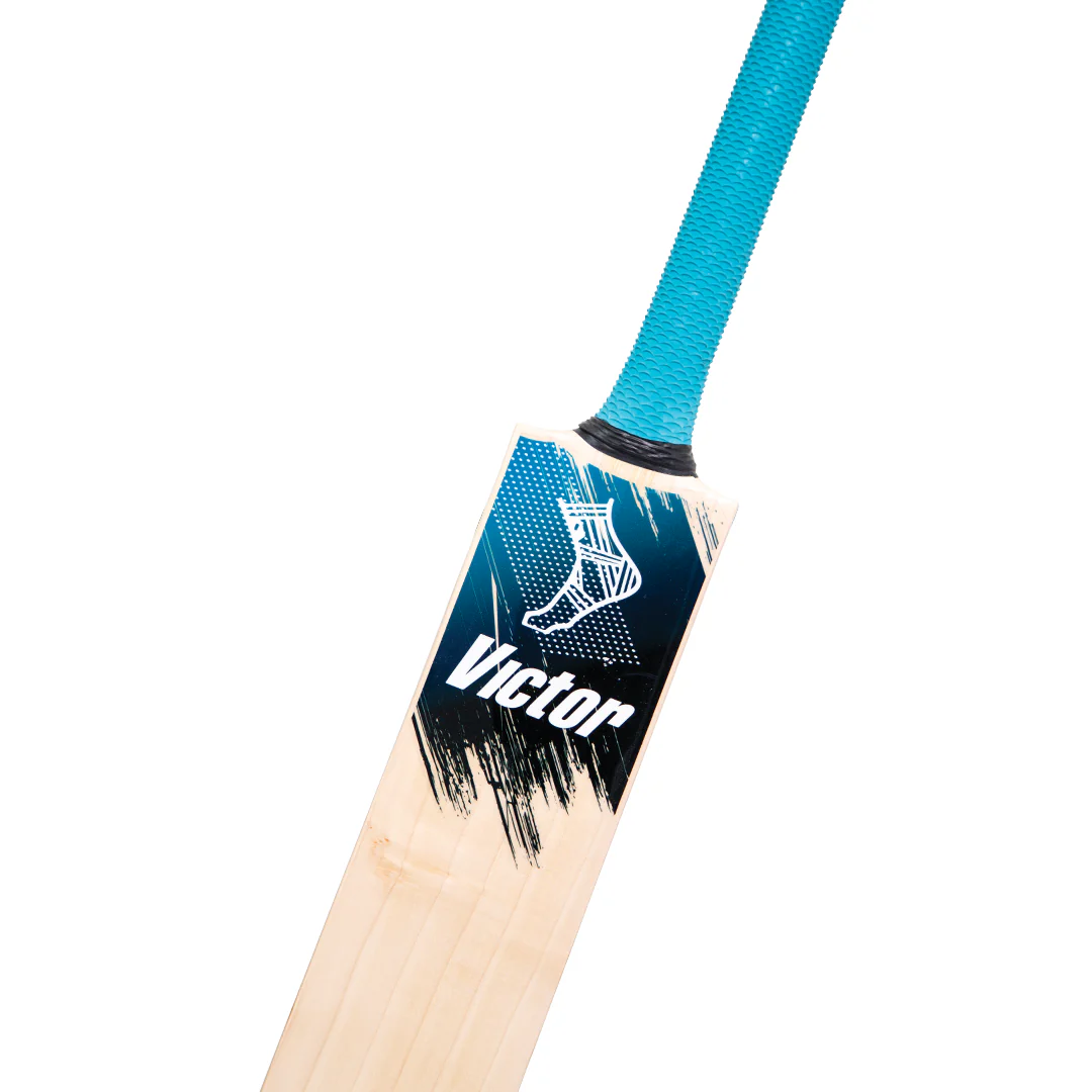 Victor Cricket Bat - Apex - Image 7