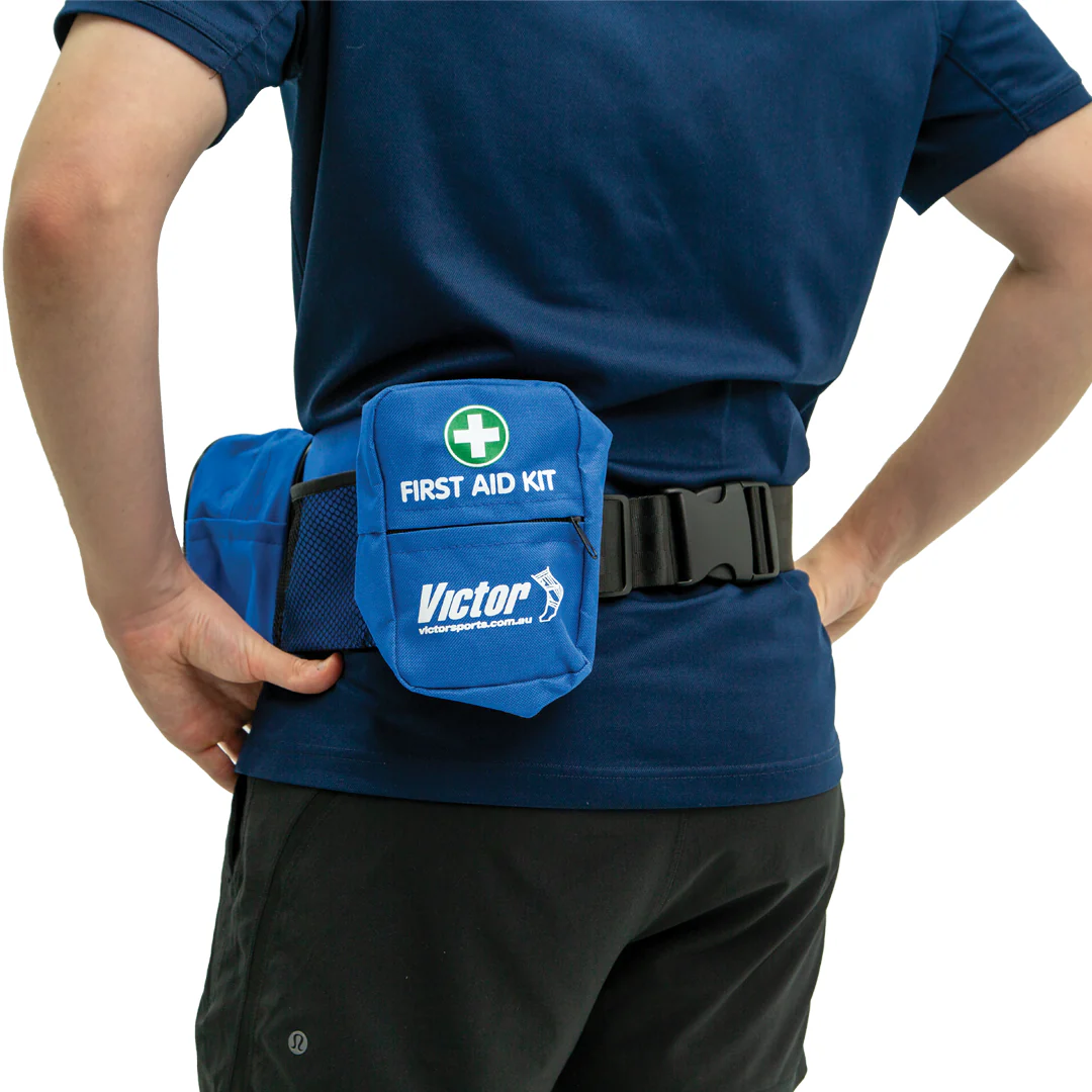 Victor First Aid Bum Bag with Buckle - Image 4