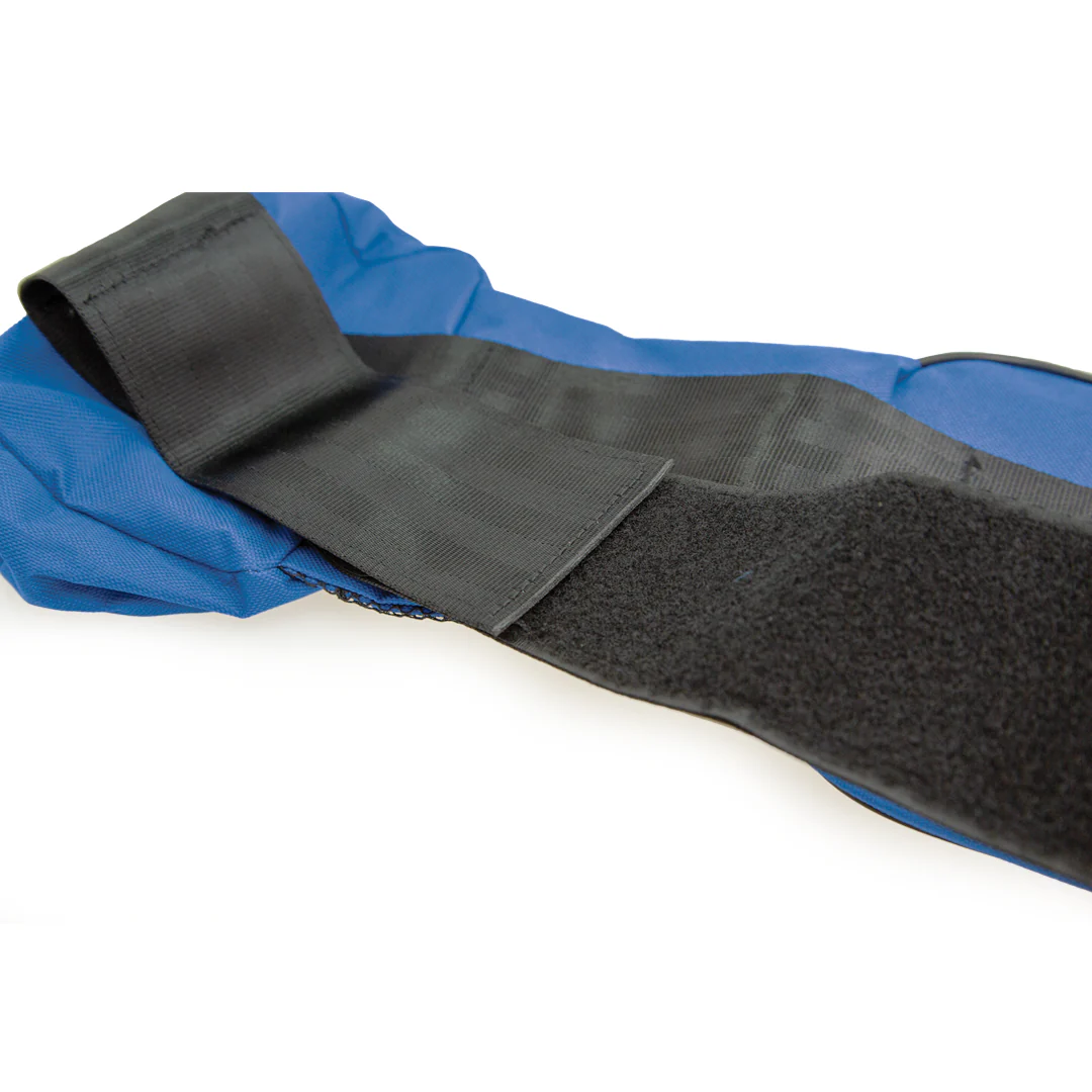 Victor First Aid Bumbag with Velcro - Image 3